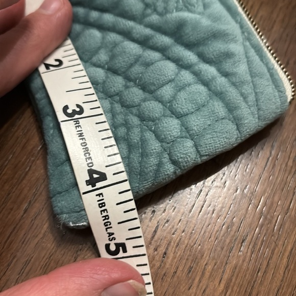 Quilted Blue Velvet Coin Purse and Card holder - Picture 7 of 8